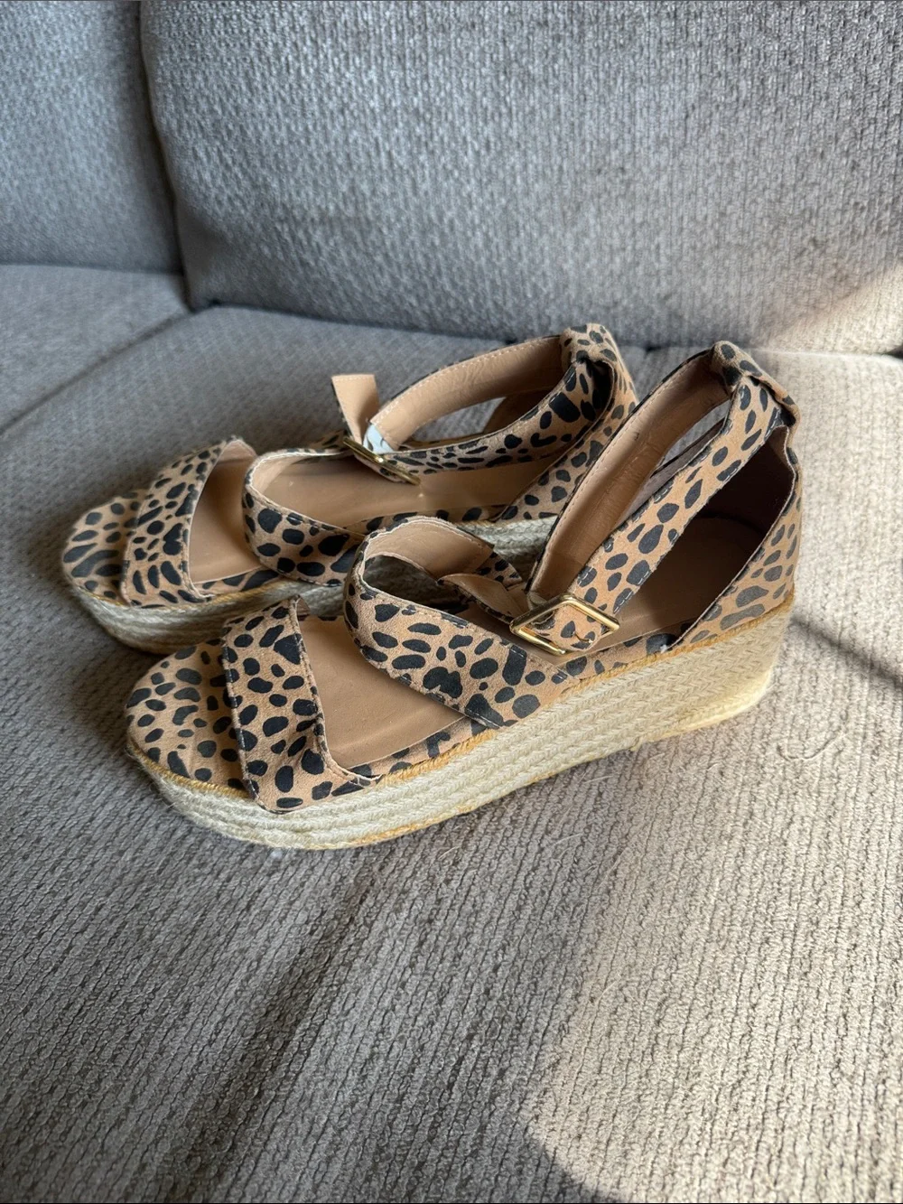 Leopard Print Espadrille Wedge Sandals - Tan/Black